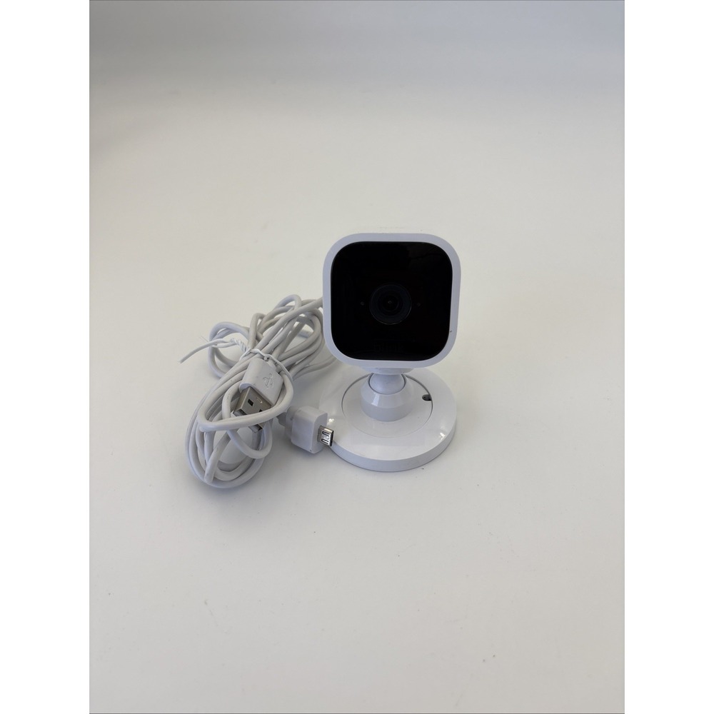 Blink Indoor Wireless 1080p Security Camera Wi-Fi Amazon Alexa White BCM00300U